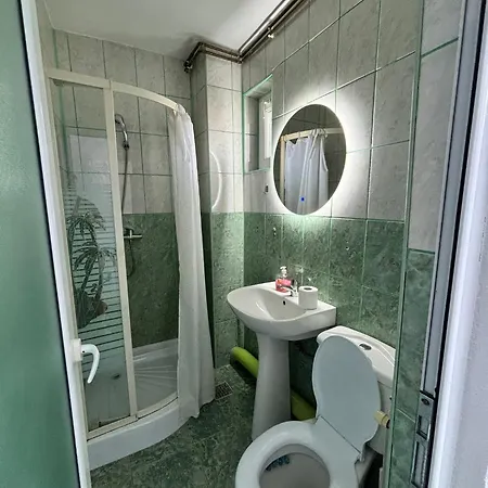 Grey Hotel 3*