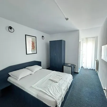 Grey Hotel Drobeta Turnu Severin