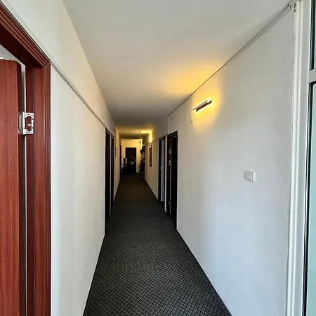 Grey Drobeta Turnu Severin
