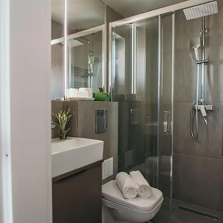 Hotel Grey 3*